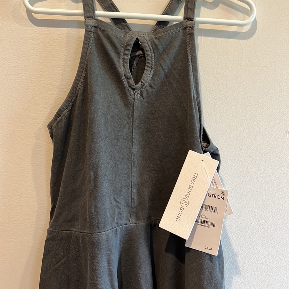 NWT Treasure & Bond gray razor back dress, size 7/8